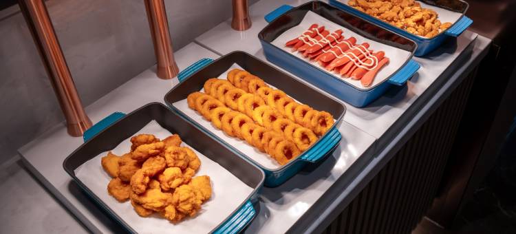 星程银川长城中路华雁湖畔酒店图片