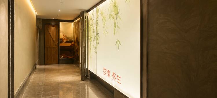 轻來影像艺术酒店(保定东站河大新区店)图片