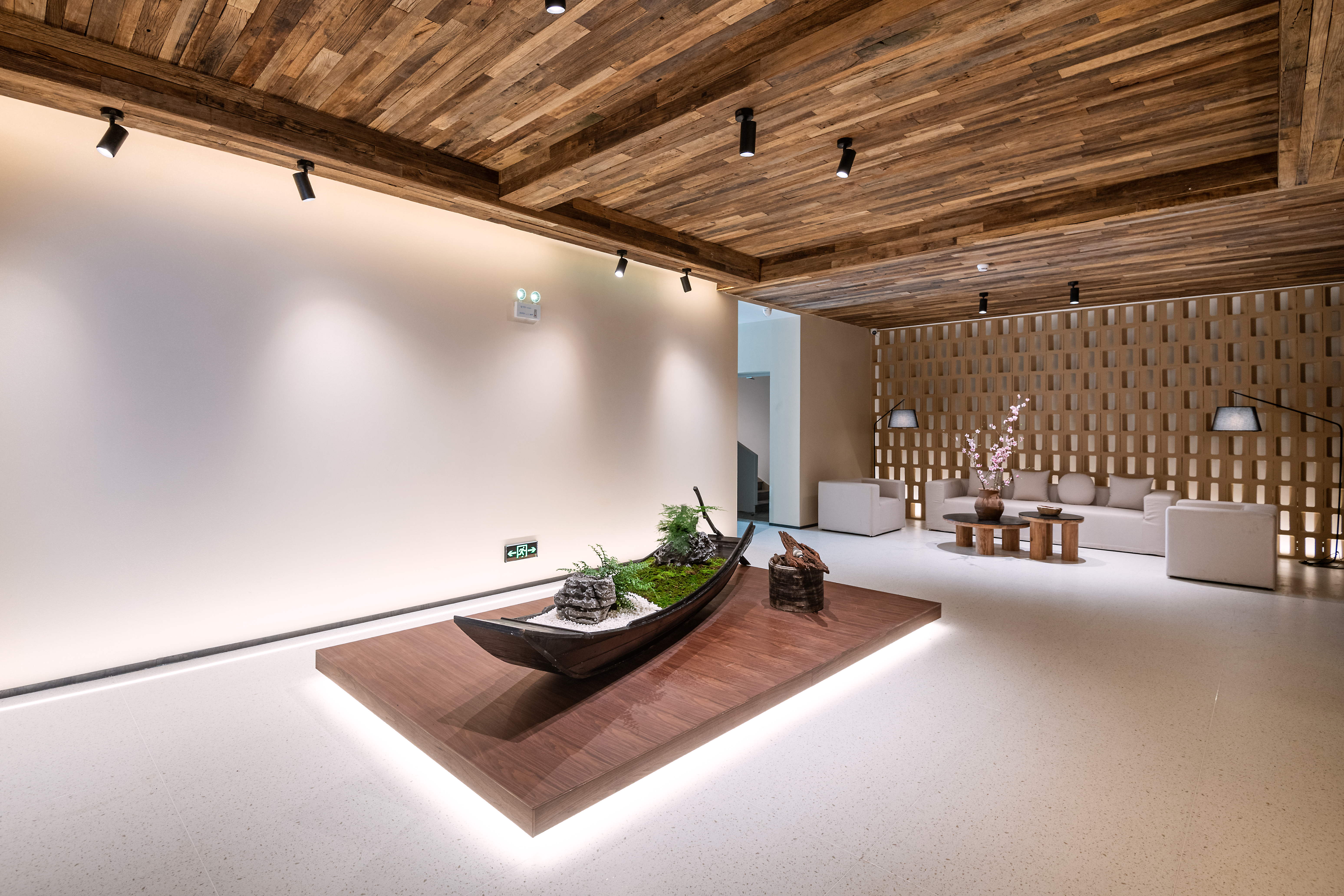 Nine Rooms Over view