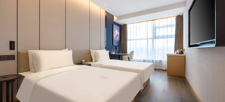 延吉百货大楼西市场亚朵X酒店图片