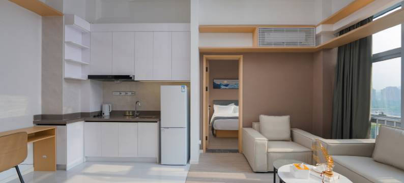 蓝湾臻选尚居(龙湖天街东大成贤学院地铁站店)图片