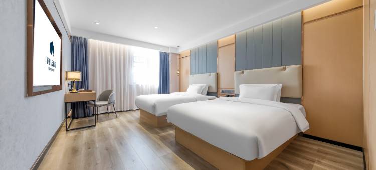 如家睿柏·云酒店(成都青白江大弯中学店)图片