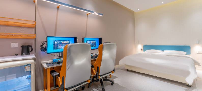 网鱼电竞酒店(武汉湖北大学地铁站店)图片