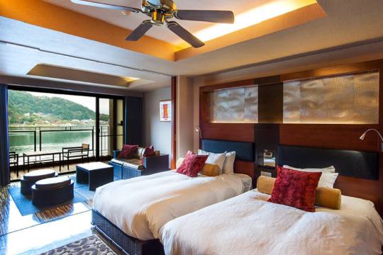 河口湖温泉酒店KUKUNA