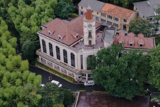 莫干山芦花荡饭店预订价格,联系电话位置地址【携程酒店】