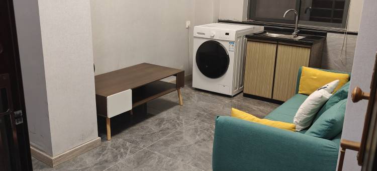 沐铭影音民宿(万达广场店)图片