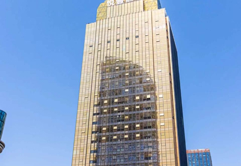 悦丰大酒店（桐庐迎春南路店）外景图