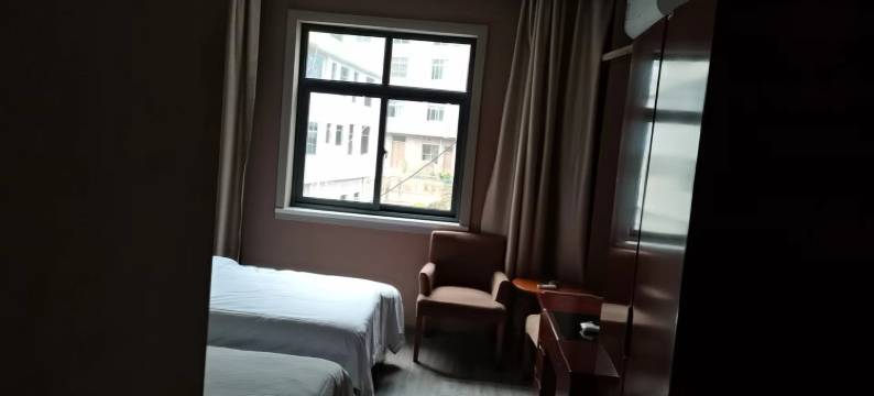 通江梓瑞达旅馆图片