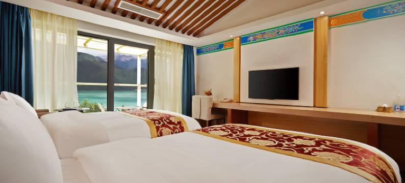 喜玛拉雅·巴松措度假酒店图片