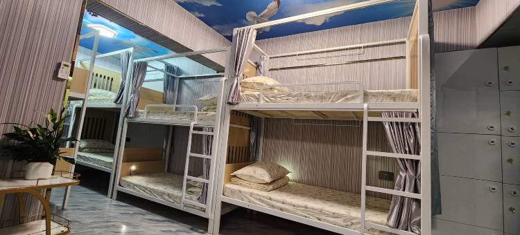 香港小百合青年旅舍(尖沙咀地铁站C2出口)图片