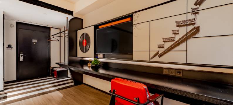 M·S美宿江景酒店公寓(芜湖步行街苏宁广场店)图片