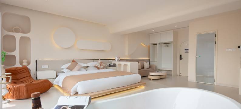 枫丹白露国际青年旅舍(告庄西双景星光夜市店)图片