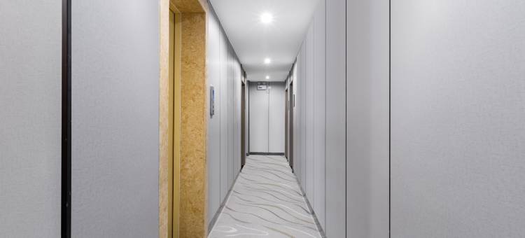 银信精选酒店(景德镇人民广场陶阳里店)图片