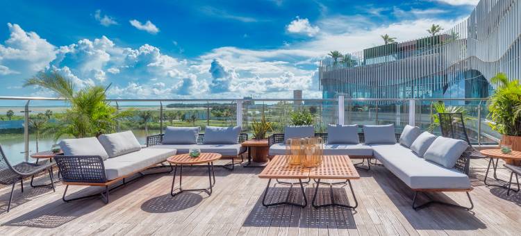 聆海沐风·ocean breeze观景美宿(北海银滩店)图片