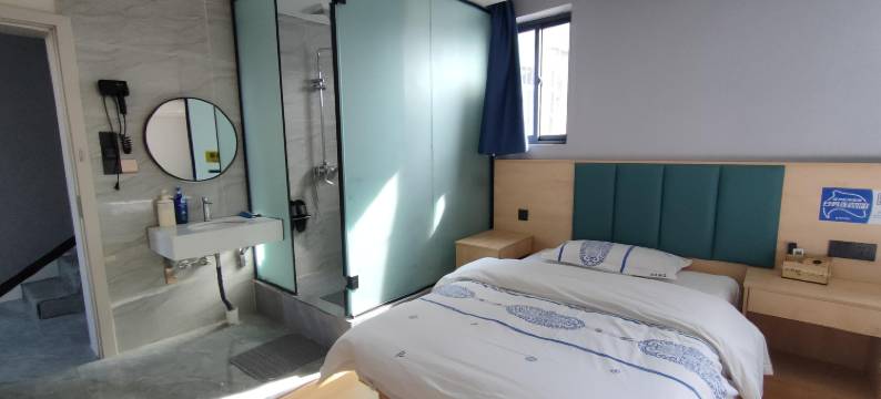 昆明乐享酒店(翠湖公园云大医院店)图片