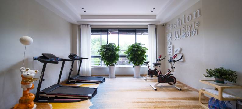 Shimmer·YT Meet逸庭｜遇见智能影音酒店(贵阳观山湖奥体中心店)图片