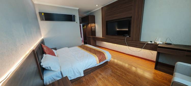 比如杰秀大酒店图片