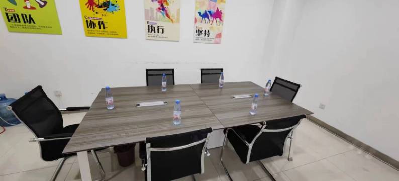 中栎酒店(西安万寿路幸福林带北地铁站店)图片