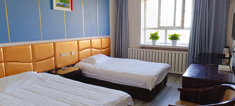 伊宁袁华伟宾馆图片