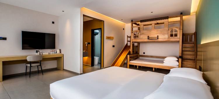 小鹿悠悠·Leisure|庭院美宿(乌兰布统景区店)图片