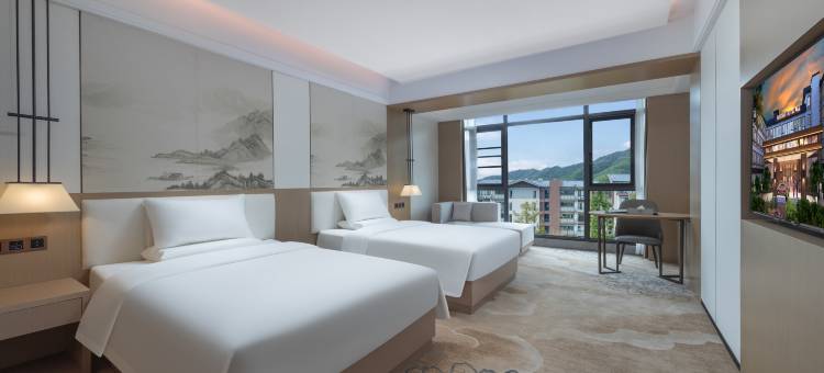 井冈山畔山酒店图片