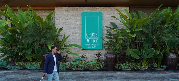巴厘岛寰庭氛围帕夏库塔度假村(Cross Vibe Paasha Atelier Bali Kuta)图片