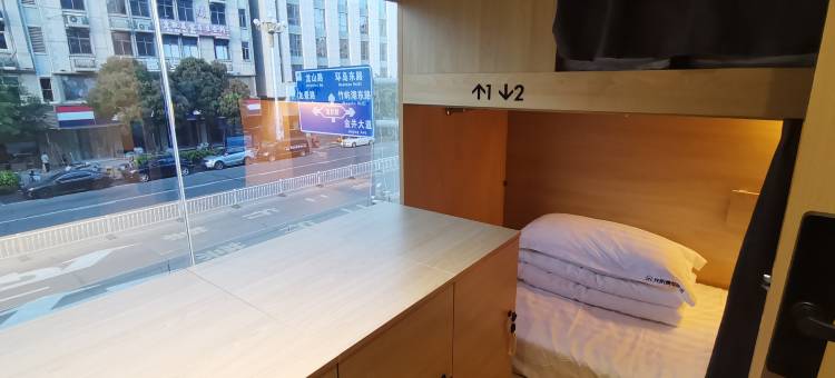 光阴青年酒店(平潭车站夜市龙王头沙滩店)图片