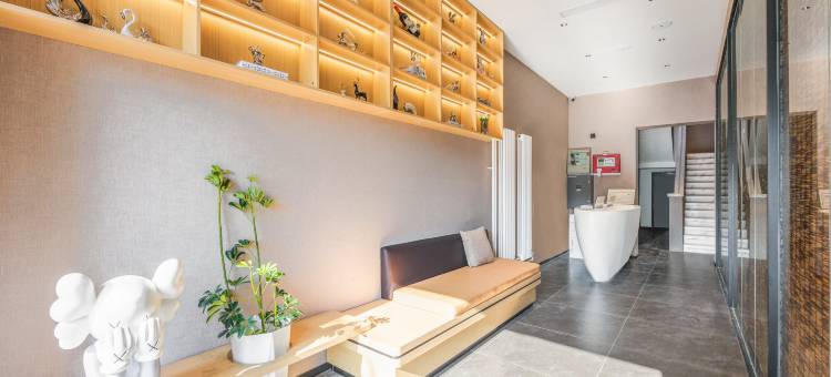 均禾酒店(北京劲松潘家园地铁站店)图片