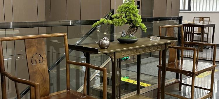 思南云上酒店(思丰财富广场旁)图片