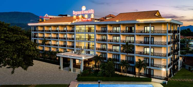 丽莎河畔观景酒店【阳台静赏热气球，泳池无限畅游】(Lisha Riverside Hotel)图片