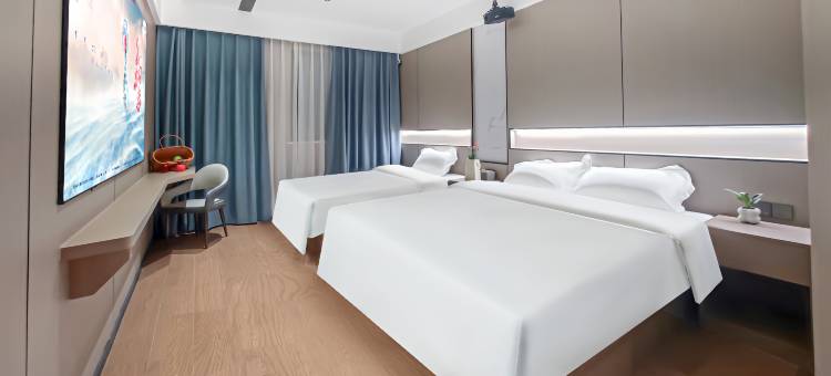 轻住酒店(滕王阁青山路口地铁站店)图片