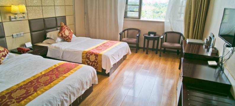 嘉鱼山湖壹号酒店图片