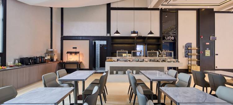 柏纳酒店(清远顺盈时代广场清城站店)图片