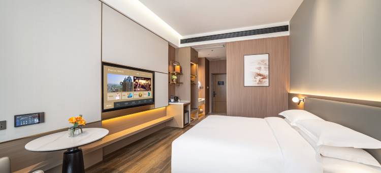 铂顿国际公寓(茂名高铁站爱琴海购物公园店)图片