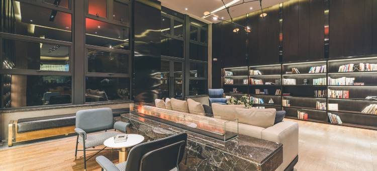 上海徐家汇八万人体育场珍宝酒店图片