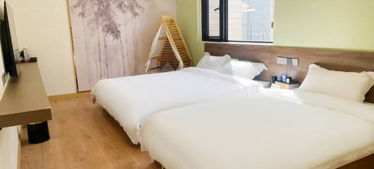 巷往民宿(开封市鼓楼广场店)图片