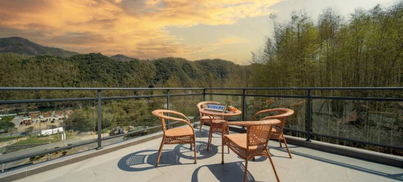 依山别院·Yishan溯溪观景山林野宿(皖南川藏线储家滩店)图片