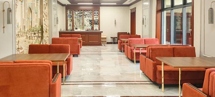 瑞凯特国际酒店(塔什干国际机场华人酒店)(Rakat Komfort Hotel)图片