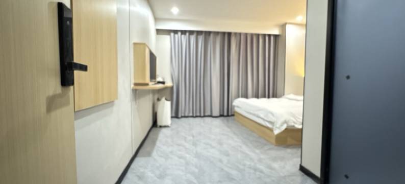 柏曼酒店(安多店)图片