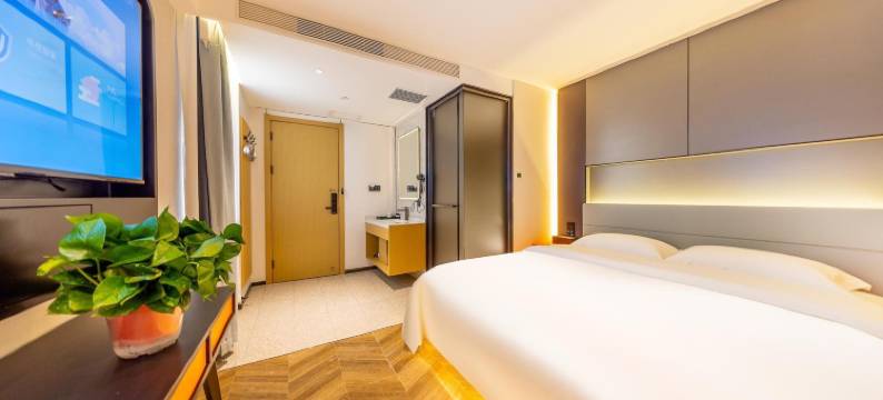 雅朵艾斯酒店图片