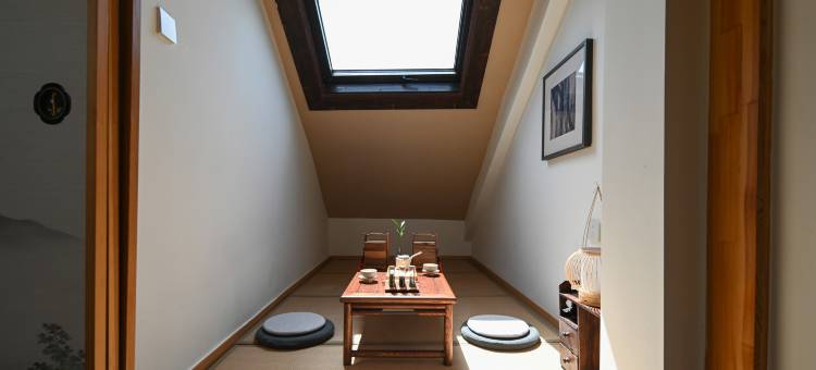 西湖52设计师民宿(西湖灵隐店)图片