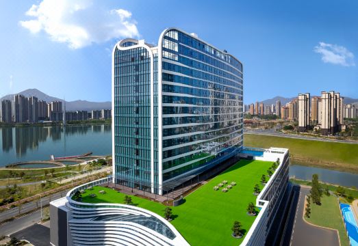 Crowne Plaza Putian Hotel Overview
