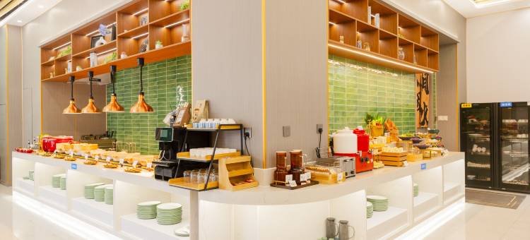 丽呈睿轩酒店(和安宁春城北海高铁站店)图片