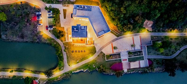 岸香·古渡居图片