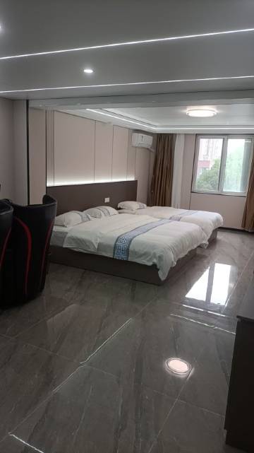 新东生洗浴宾馆