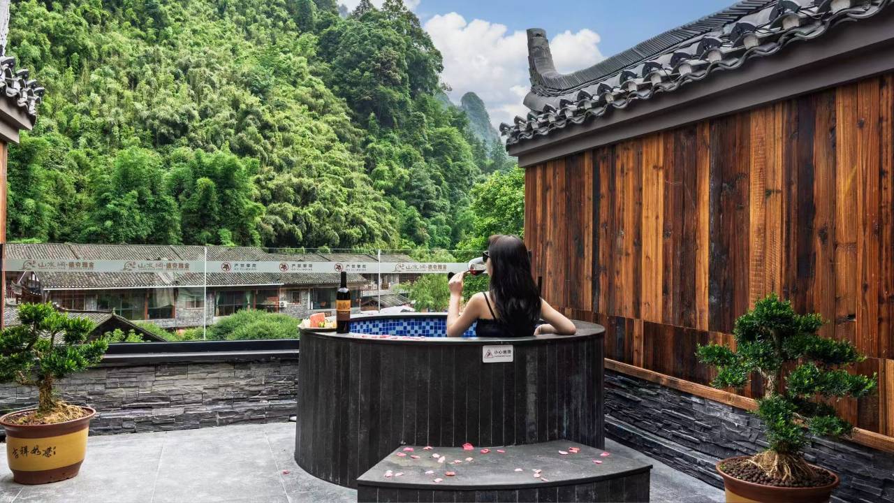 山水涧•德夯雅舍酒店(德夯大峡谷景区店)图片