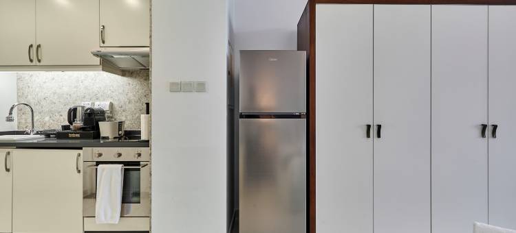 bnbme | 棕榈岛时尚单间公寓，带阳台，可欣赏海景(bnbme | Chic Studio in Palm w/ Balcony & Sea Views)图片