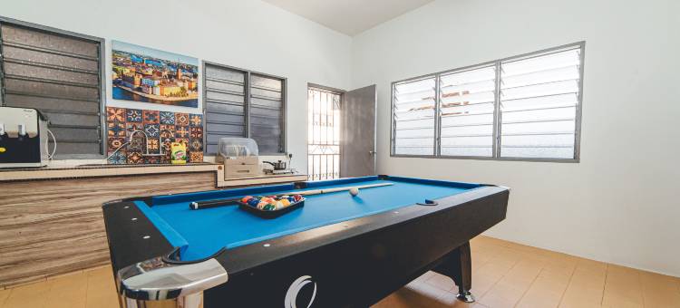 Batu Pahat Sri Jaya Villa 4BR 18pax图片