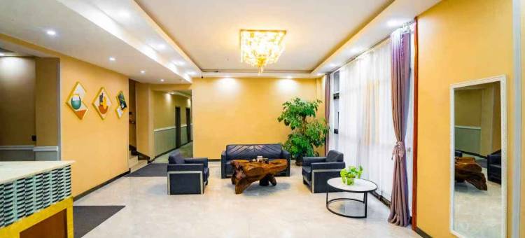 顺航精选酒店(西宁曹家堡机场店)图片