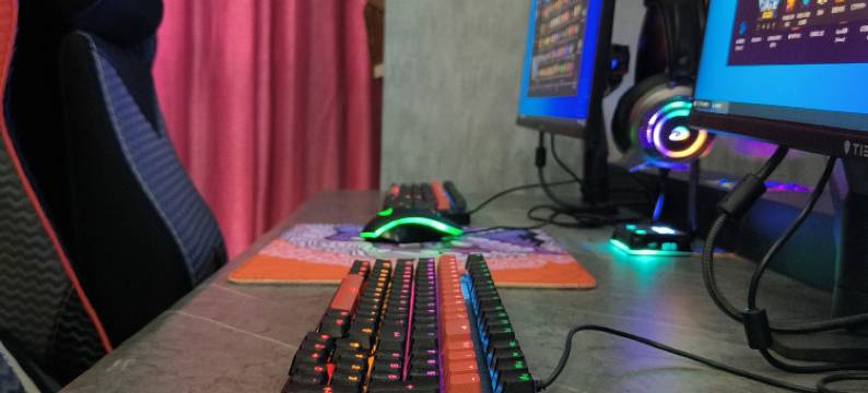 嘻游电竞(郑州大学店)图片